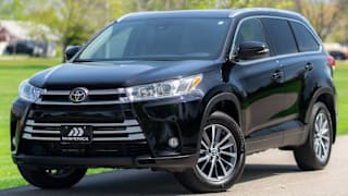 2019 Toyota Highlander XLE 5TDJZRFH4KS594393 2019 Toyota Highlander XLE