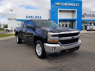 2018 Chevrolet Silverado 1500 LT 2GCVKREC6J1106613 2018 Chevrolet Silverado 1500 LT