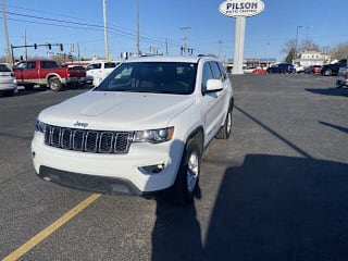 2018 Jeep Grand Cherokee Laredo 1C4RJFAG1JC166739 2018 Jeep Grand Cherokee Laredo
