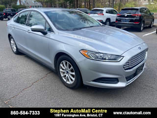 2015 Ford Fusion S 3FA6P0G76FR230262 2015 Ford Fusion S