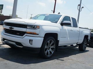 2018 Chevrolet Silverado 1500 1GCVKREC1JZ320500 2018 Chevrolet Silverado 1500