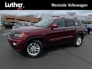 2017 Jeep Grand Cherokee Laredo 1C4RJFAG4HC711262 2017 Jeep Grand Cherokee Laredo