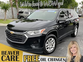 2020 Chevrolet Traverse LS 1GNERFKW6LJ226856 2020 Chevrolet Traverse LS