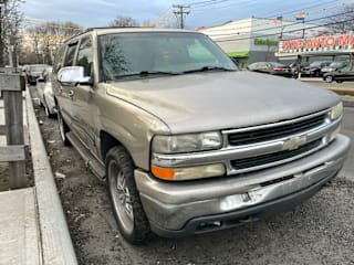 2001 Chevrolet Suburban 3GNFK16T21G101279 2001 Chevrolet Suburban