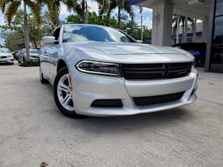 2019 Dodge Charger SXT 2C3CDXBG6KH725318 2019 Dodge Charger SXT