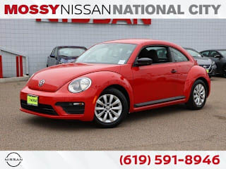 2018 Volkswagen Beetle 2.0T S 3VWFD7AT9JM710297 2018 Volkswagen Beetle 2.0T S