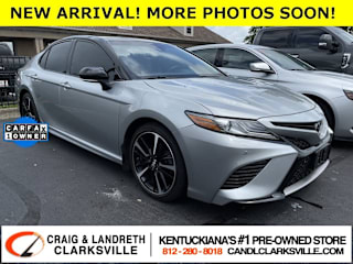 2018 Toyota Camry XSE 4T1B61HK2JU137109 2018 Toyota Camry XSE