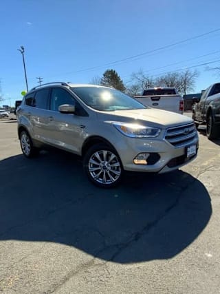 2018 Ford Escape 1FMCU9J96JUB94154 2018 Ford Escape