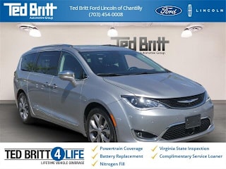 2019 Chrysler Pacifica Limited 2C4RC1GG2KR541826 2019 Chrysler Pacifica Limited