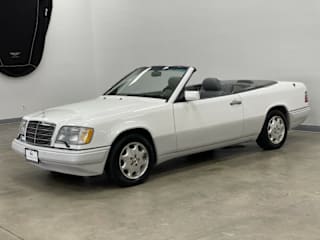 1995 Mercedes-Benz E-Class E 320 WDBEA66EXSC253738 1995 Mercedes-Benz E-Class E 320