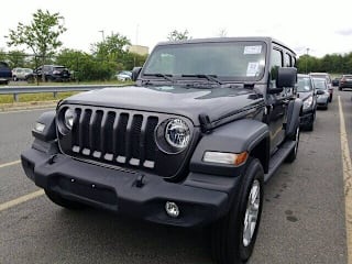 2019 Jeep Wrangler Unlimited Sport 1C4HJXDG2KW628481 2019 Jeep Wrangler Unlimited Sport