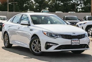 2019 Kia Optima LX 5XXGT4L32KG302796 2019 Kia Optima LX