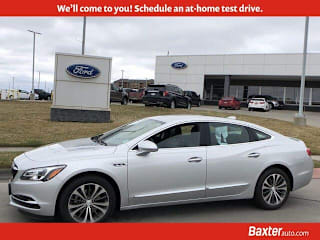 2018 Buick LaCrosse Essence 1G4ZP5SS1JU135556 2018 Buick LaCrosse Essence