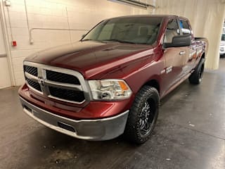 2018 Ram Pickup 1500 1C6RR6TT4JS119060 2018 Ram Pickup 1500