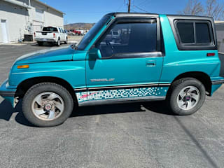 1993 Geo Tracker 2CNBJ18U0P6934398 1993 Geo Tracker