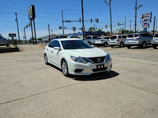2017 Nissan Altima 2.5 1N4AL3AP7HC157565 2017 Nissan Altima 2.5