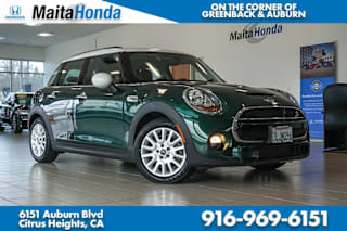 2015 MINI Hardtop 4 Door WMWXU3C53F2B58244 2015 MINI Hardtop 4 Door