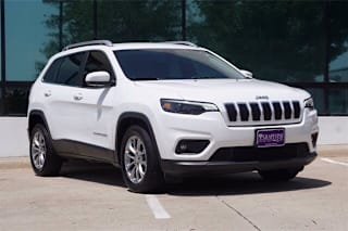 2019 Jeep Cherokee Latitude Plus 1C4PJLLN4KD215977 2019 Jeep Cherokee Latitude Plus