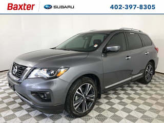 2017 Nissan Pathfinder Platinum 5N1DR2MM8HC633576 2017 Nissan Pathfinder Platinum