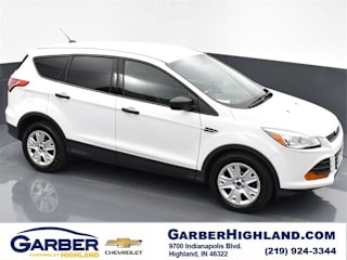 2015 Ford Escape S 1FMCU0F78FUC67826 2015 Ford Escape S