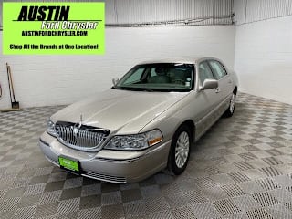2003 Lincoln Town Car 1LNHM81W73Y635470 2003 Lincoln Town Car