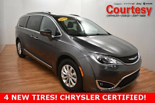 2019 Chrysler Pacifica Touring L 2C4RC1BG6KR651057 2019 Chrysler Pacifica Touring L