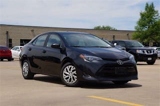 2019 Toyota Corolla LE 2T1BURHE1KC235713 2019 Toyota Corolla LE