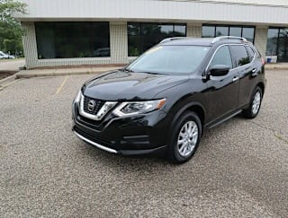 2018 Nissan Rogue SV 5N1AT2MV1JC770958 2018 Nissan Rogue SV