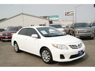 2013 Toyota Corolla LE JTDBU4EE4DJ121414 2013 Toyota Corolla LE