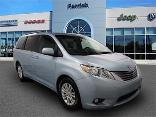 2016 Toyota Sienna XLE Premium 8-Passenger 5TDYK3DC2GS762790 2016 Toyota Sienna XLE Premium 8-Passenger