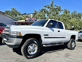 2000 Dodge Ram Pickup 2500 ST 1B7KF2360YJ148089 2000 Dodge Ram Pickup 2500 ST