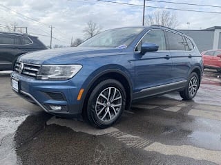 2018 Volkswagen Tiguan 2.0T SE 4Motion 3VV2B7AX5JM020249 2018 Volkswagen Tiguan 2.0T SE 4Motion