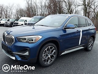 2021 BMW X1 xDrive28i WBXJG9C00M5T15862 2021 BMW X1 xDrive28i