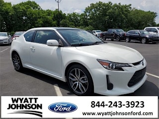2016 Scion tC Base JTKJF5C72GJ021759 2016 Scion tC Base