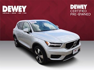 2019 Volvo XC40 T5 Momentum YV4162XZ1K2019597 2019 Volvo XC40 T5 Momentum