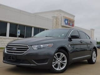 2018 Ford Taurus SE 1FAHP2D8XJG102088 2018 Ford Taurus SE