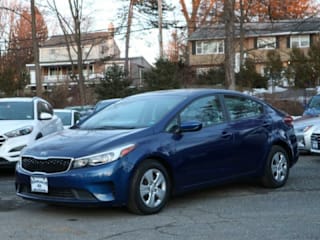 2018 Kia Forte 3KPFL4A77JE184480 2018 Kia Forte