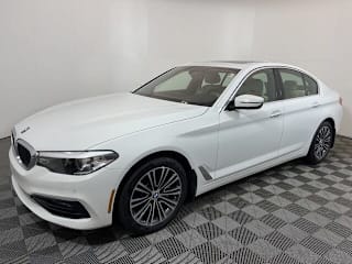 2018 BMW 5 Series WBAJA7C57JWA71454 2018 BMW 5 Series
