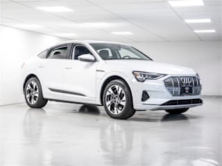 2020 Audi e-tron quattro Premium Plus WA12ABGE8LB036010 2020 Audi e-tron quattro Premium Plus