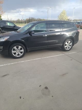 2017 Chevrolet Traverse LT 1GNKRGKD9HJ349288 2017 Chevrolet Traverse LT
