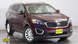 2017 Kia Sorento LX V6 5XYPGDA52HG225277 2017 Kia Sorento LX V6