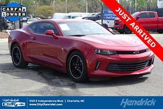 2017 Chevrolet Camaro LT 1G1FB1RX5H0140804 2017 Chevrolet Camaro LT