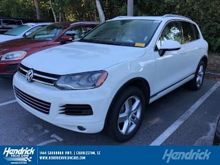 2011 Volkswagen Touareg VR6 Lux WVGFF9BP0BD007285 2011 Volkswagen Touareg VR6 Lux