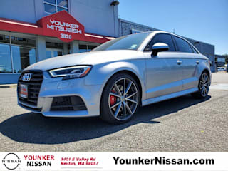 2018 Audi S3 2.0T quattro Premium Plus WAUB1GFFXJ1043960 2018 Audi S3 2.0T quattro Premium Plus