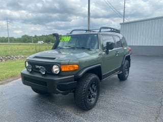 2011 Toyota FJ Cruiser Base JTEBU4BF5BK114794 2011 Toyota FJ Cruiser Base