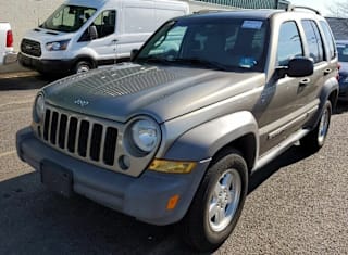 2007 Jeep Liberty Sport 1J4GL48K87W696949 2007 Jeep Liberty Sport