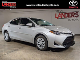 2017 Toyota Corolla LE 5YFBURHE2HP733735 2017 Toyota Corolla LE