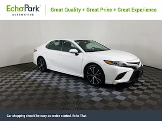 2019 Toyota Camry SE 4T1B11HK7KU689754 2019 Toyota Camry SE