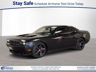 2009 Dodge Challenger SRT8 2B3LJ74W29H633238 2009 Dodge Challenger SRT8