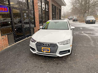 2017 Audi A4 2.0T quattro Premium Plus WAUENAF40HN019506 2017 Audi A4 2.0T quattro Premium Plus